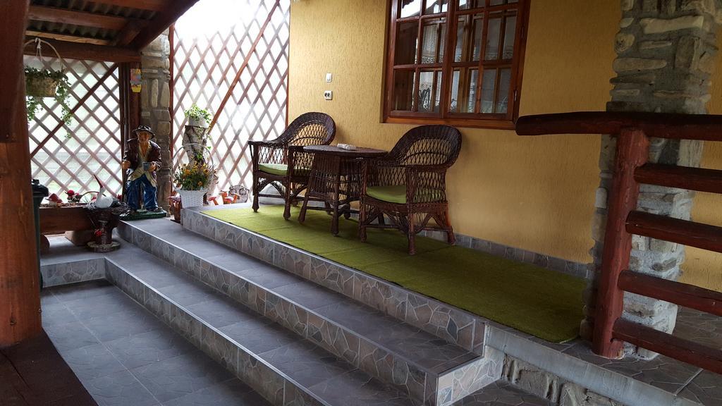 Casa de Vacanta Silvia Mînăstirea Humorului Exterior foto